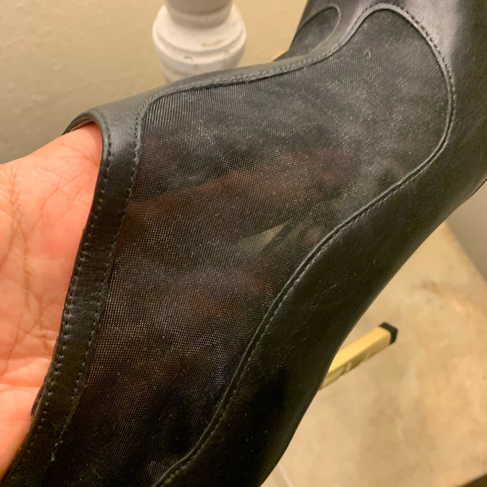 Never Worn!!! - image 5